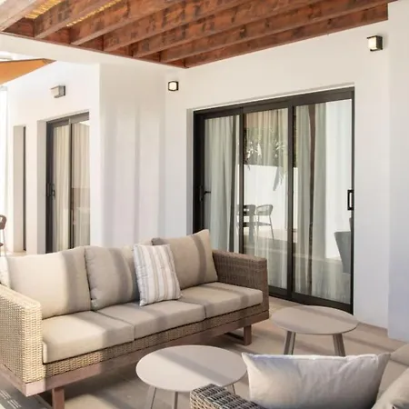 Global Iris - By Global Holidays 23101 * Playa Blanca